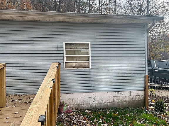 4th image of 2213 Big Pigeon Rd