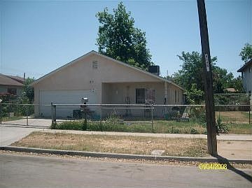 2nd image of 28 E San Joaquin St