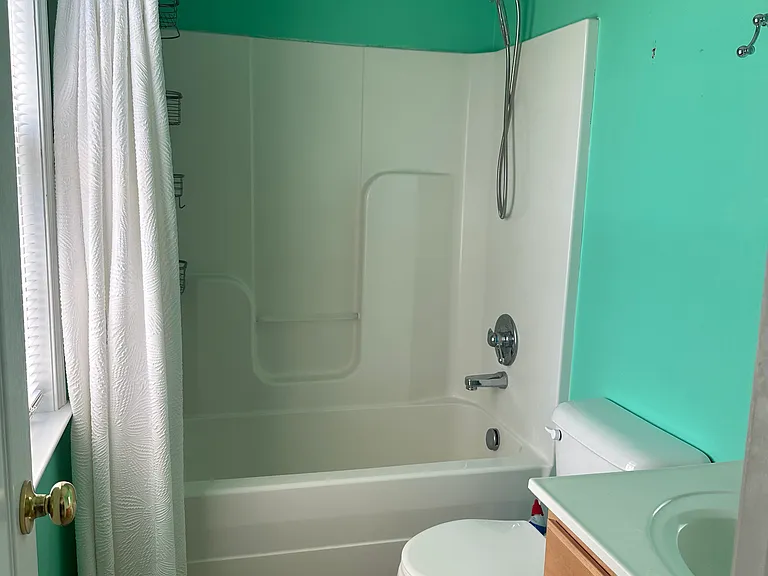 2108 Chaucer Ct — Photo 10