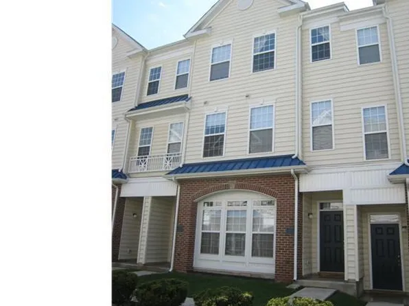 64 Rogerson Ct Building 11, Royersford, PA 19468
