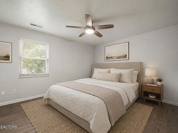 5th image of 7213 Ashford Glen Dr