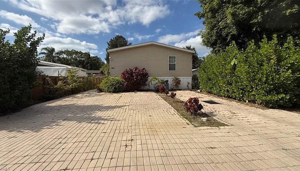 1st image of 93 Isle Of Saint