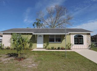 8732 Saint Regis Ln, Port Richey, FL 34668