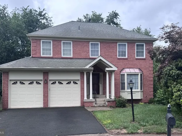 13604 Old Chatwood Pl, Chantilly, VA 20151