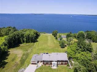 1116 E Shore Rd, Jamestown, RI 02835