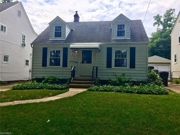 2nd image of 17713 Glenshire Ave