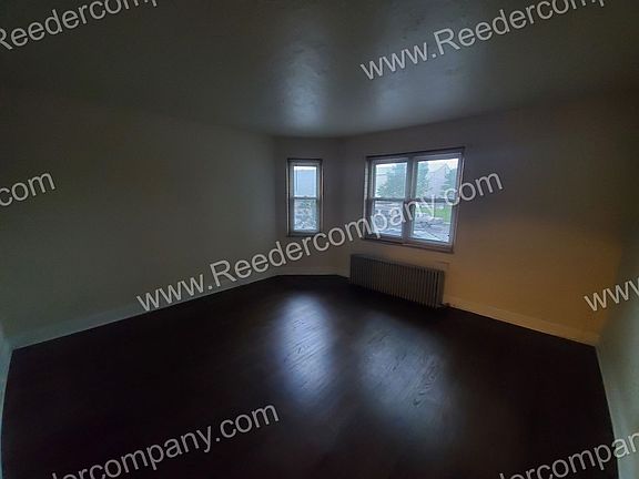 5th image of 4243 Euclid Ave #1F