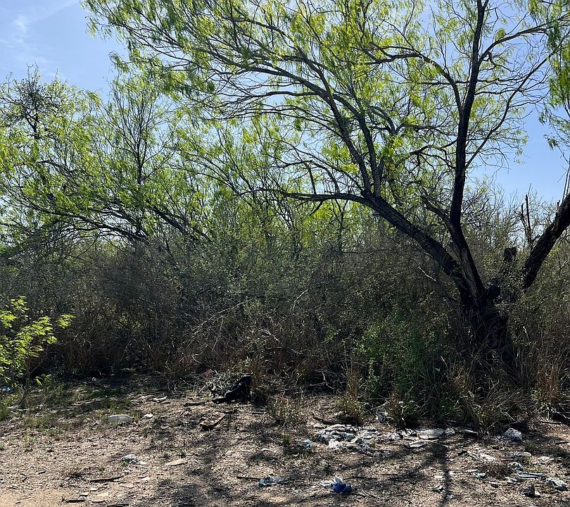 1st image of 526 Barberry LOT 7