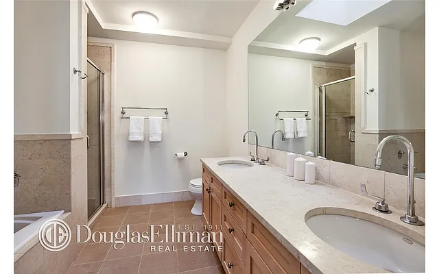 Rented by Douglas Elliman | media 24