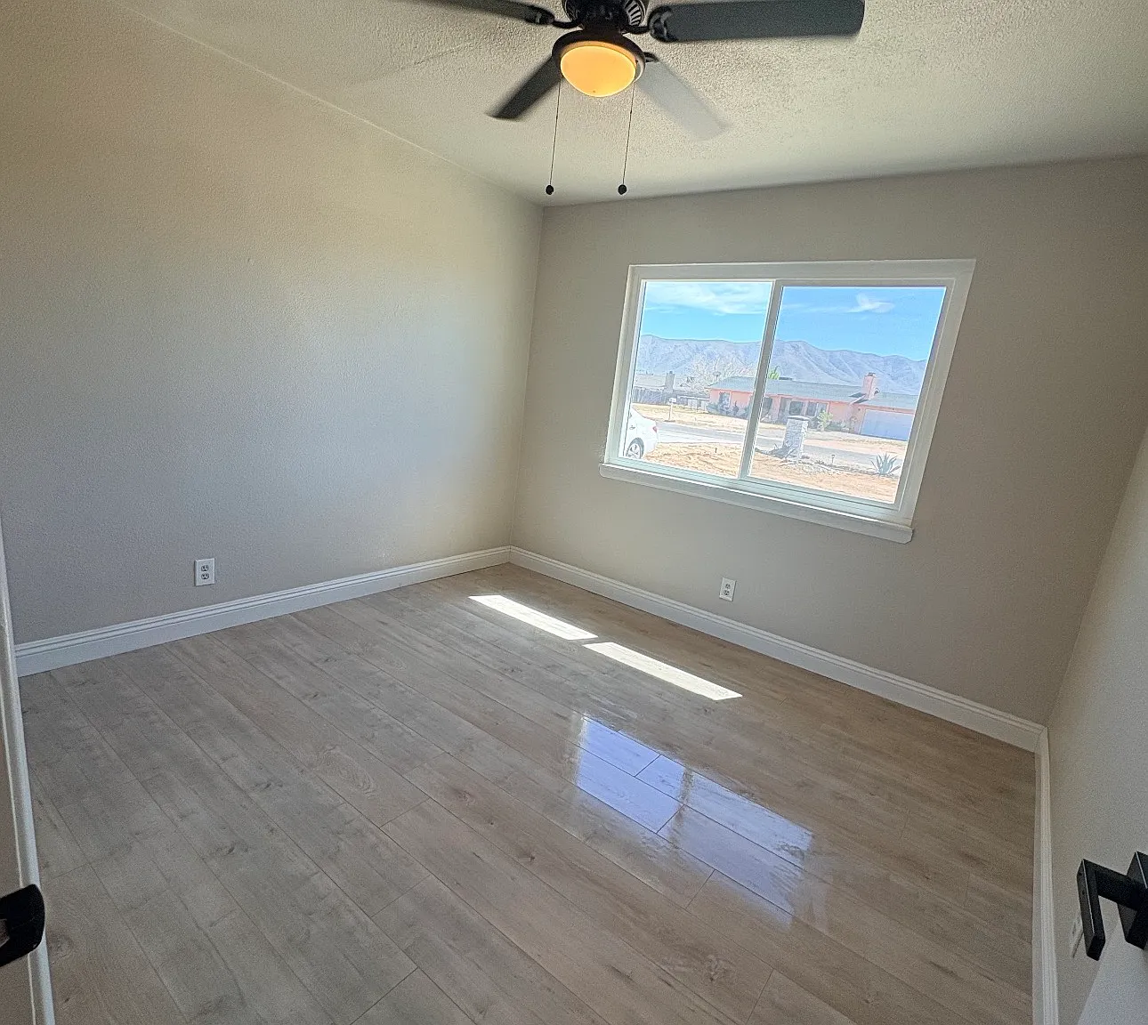 4 bed, 1550 sqft, $2,800 — Photo 4