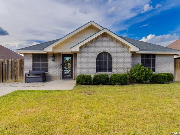 2119 La Jolla, Eagle Pass, TX 78852