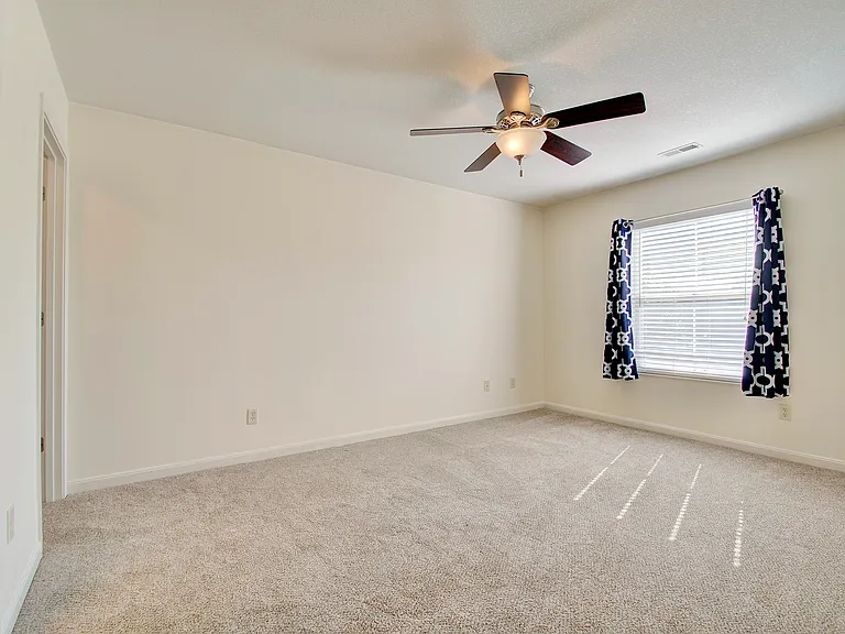 2223 Rolling Hills Dr — Photo 12
