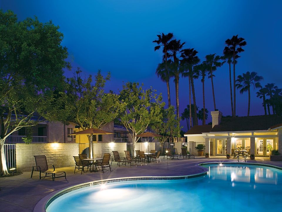 We love the evenings at La Serena!