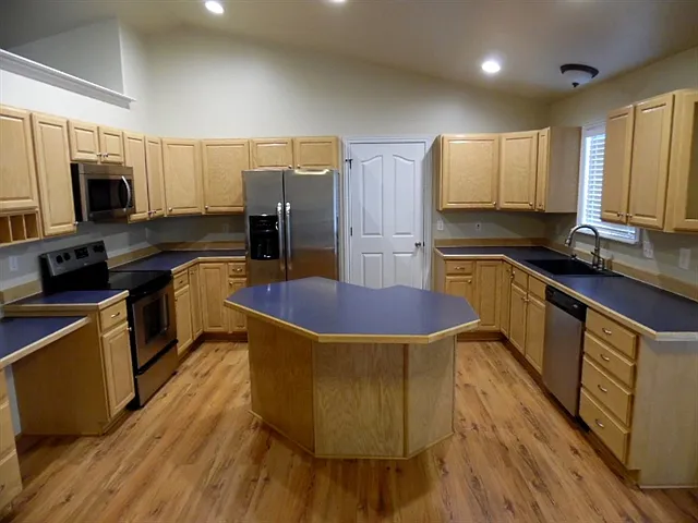 1475 S 810 W — Photo 3