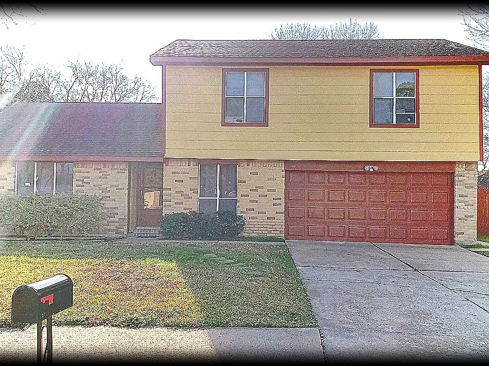 1st image of 2715 Fir Crest Ct