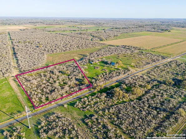 2693 county road 467 LOT A0236, Devine, TX 78016