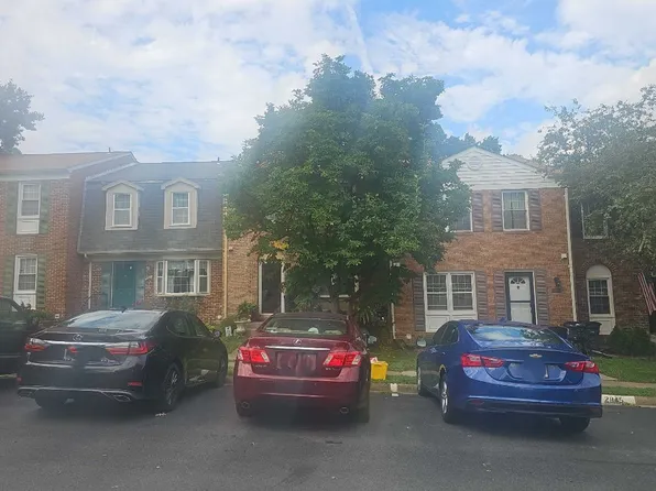 2843 Seminole Rd, Woodbridge, VA 22192