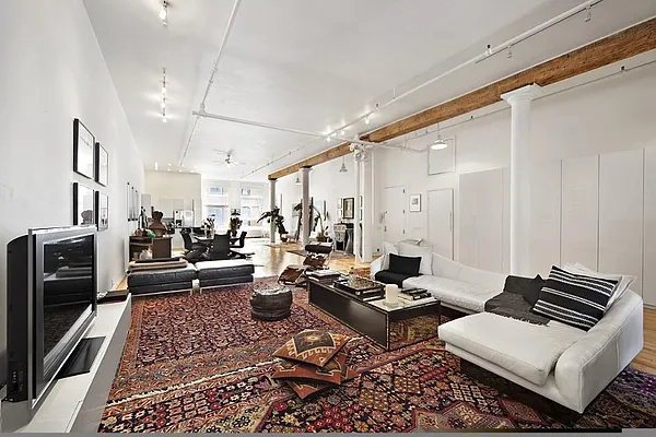 Sold by Town Residential | media 13