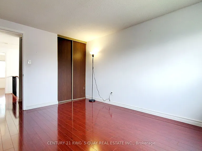 51 Carolbreen Sq — Photo 16