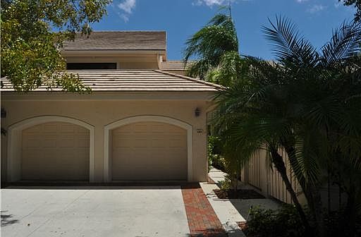 2nd image of 16870 Island Cove Dr APT 129