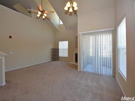 5th image of 2475 Genova St Unit 7