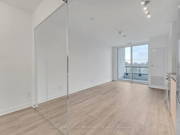 3100 Keele St #421 — Photo 3