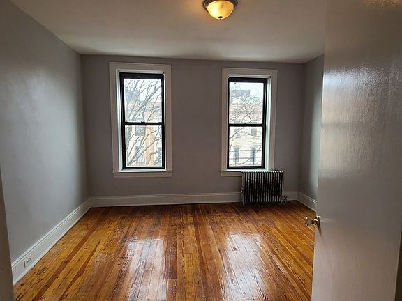 4th image of 41-31 52nd St #L