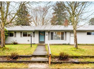 313 NE Sequoia Ct, Hillsboro, OR 97124