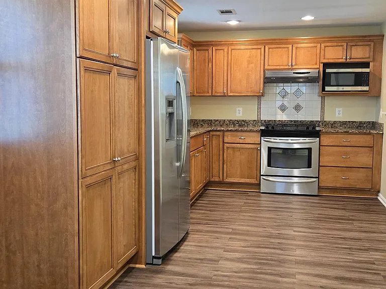 7236 Pimmit Ct — Photo 15