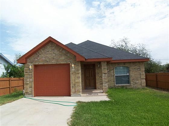 1st image of 2724 Laredo St