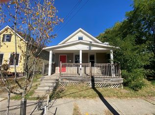 1172 Holmden Ave, Cleveland, OH 44109