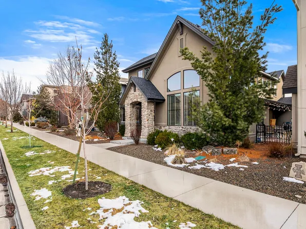 2858 S Trailwood Way, Boise, ID 83716