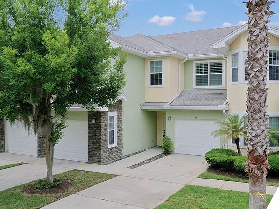 2nd image of 105 Pine Hollow Dr Unit 202
