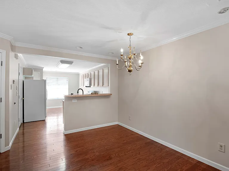 6916 La Christa Way #120 — Photo 6