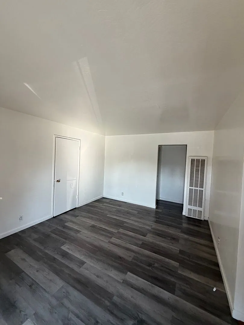 5509 57th St #5701 photo 1