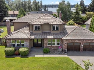 3412 197th Avenue Ct E, Lake Tapps, WA 98391