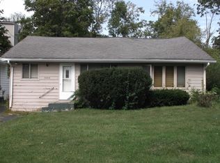 25636 W Marion Ave, Ingleside, IL 60041