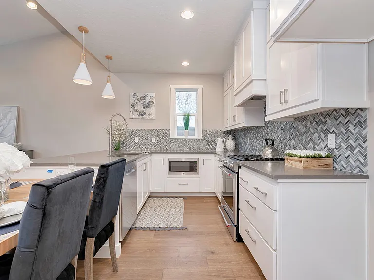 3109 W Neff St — Photo 6