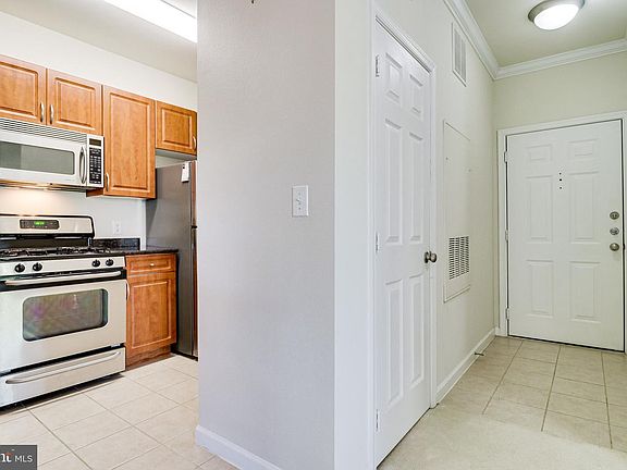 2nd image of 4415 Weatherington Ln Unit 301