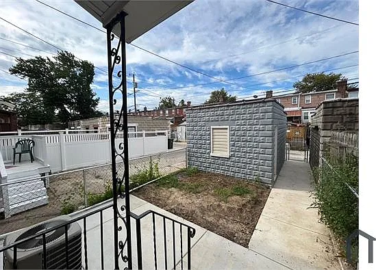 3302 Dudley Ave — Photo 13