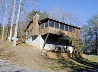1540 Walt Price Rd, Pigeon Forge, TN 37876