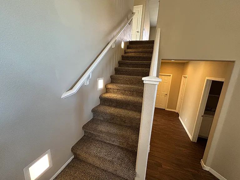 5163 W Village Dr — Photo 29