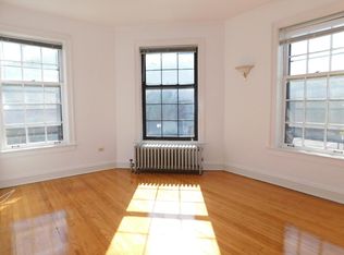 905 Sherman Ave #A3-6, Evanston, IL 60202
