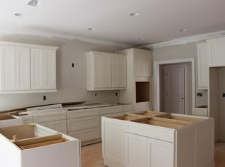 628 Oak Forest Dr, Dawsonville, GA 30534