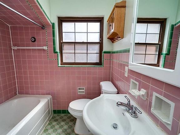 4th image of 5165 Leona Dr