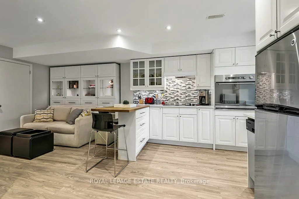 1 bed, $2,000 — Photo 4
