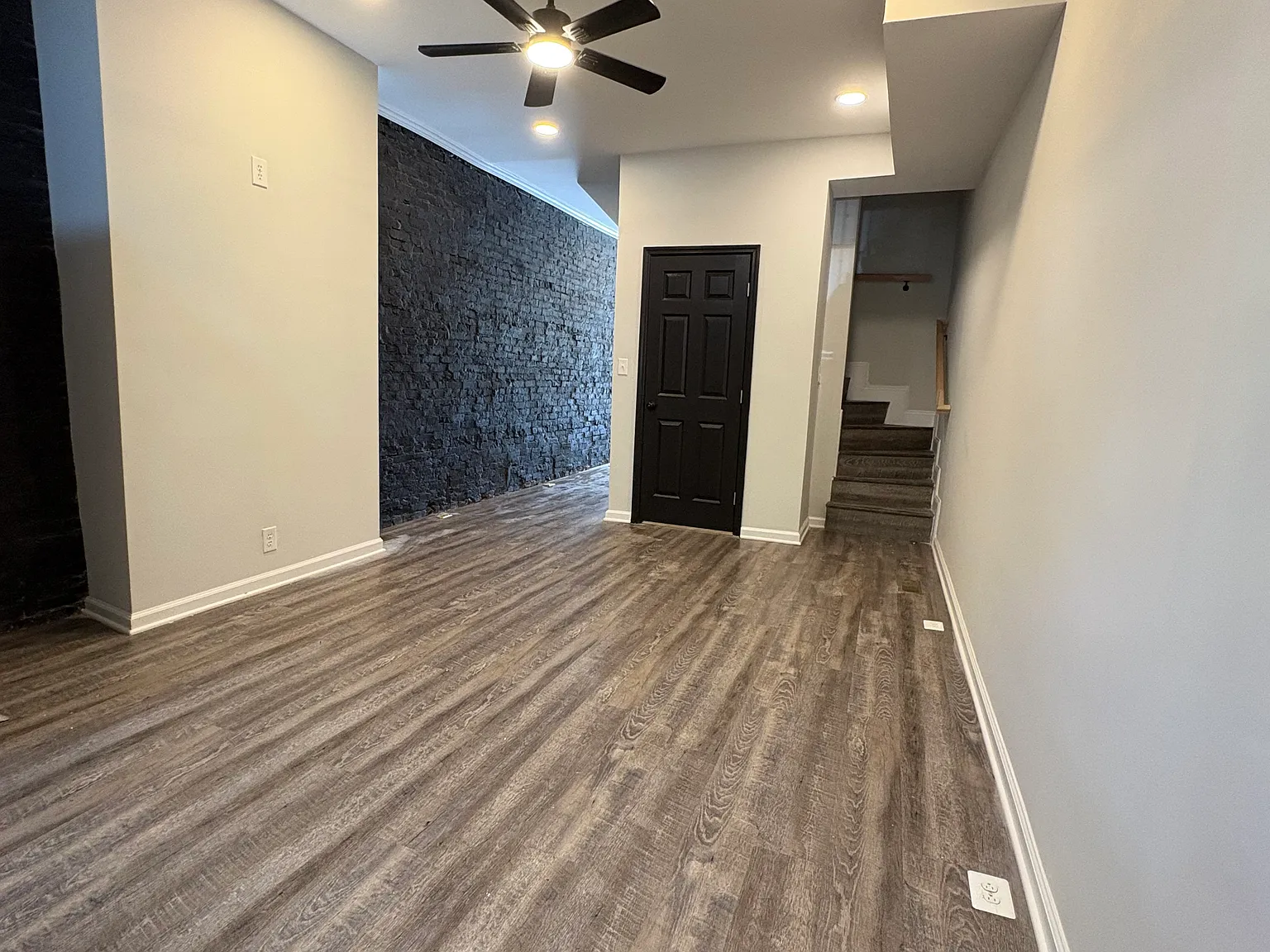 3 bed, 1500 sqft, $775 — Photo 3