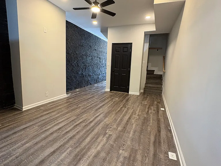 1402 Aisquith St — Photo 2