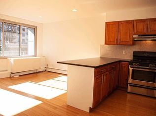5-35 51st Ave #3R, Long Island City, NY 11101