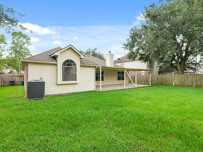 3651 Woodlace Dr — Photo 31